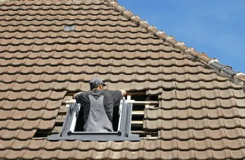 Pose de velux - Matafelon-Granges